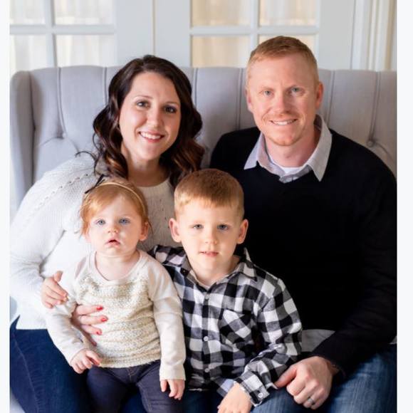 Meet your Posher, Casslyn - Picture 1 of 1